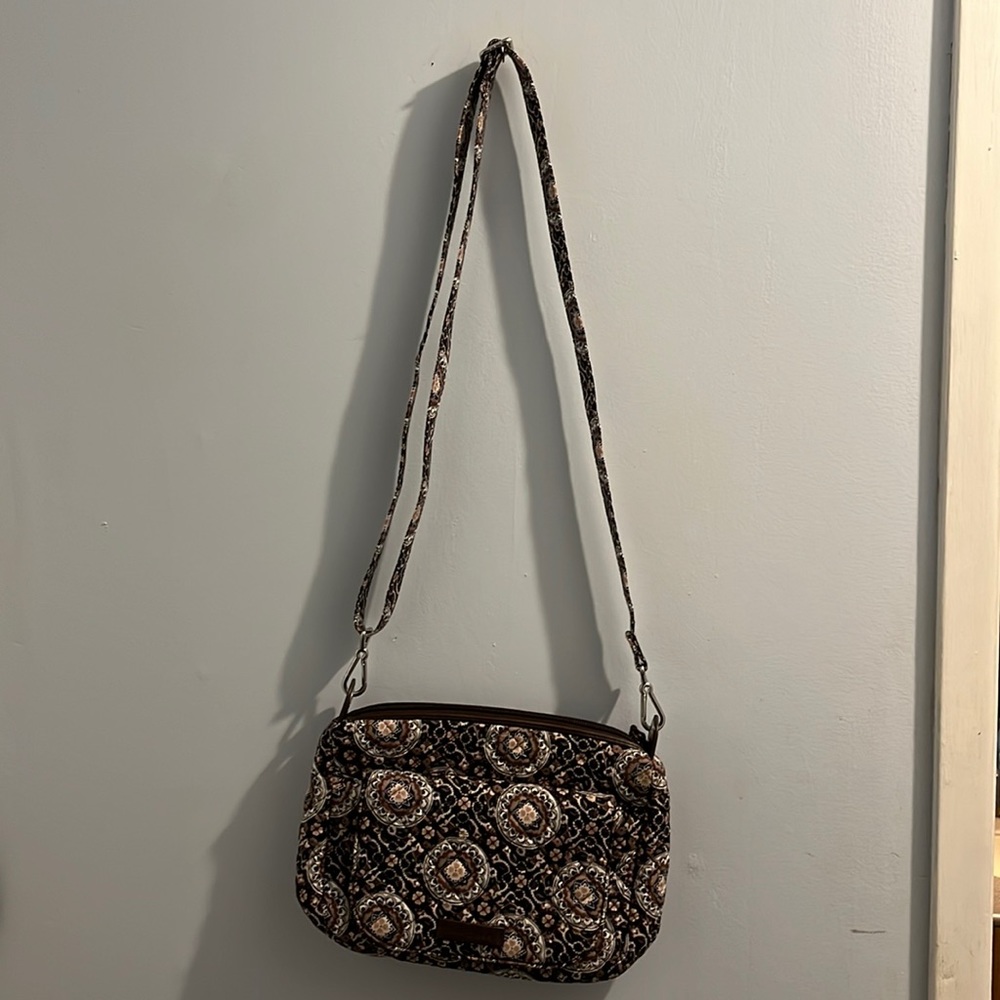 EUC Vera Bradley Crossbody